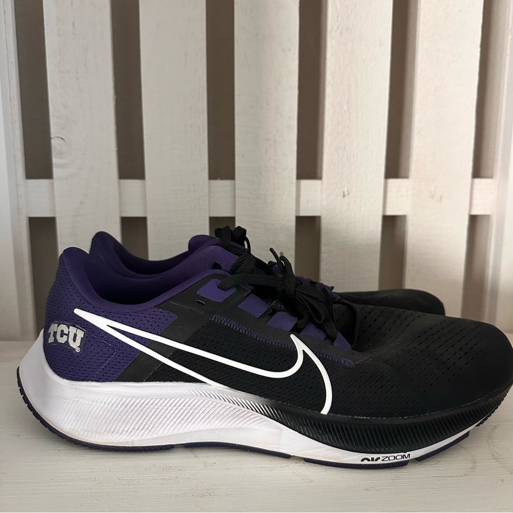 Nike Pegasus 38 TCU Horned Frogs Men 13 Black Purple